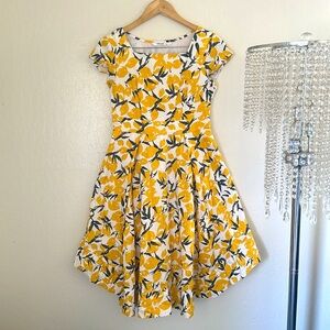 Eshakti Yellow Lemon Floral Short Sleeves Long Dress Medium Size 8
